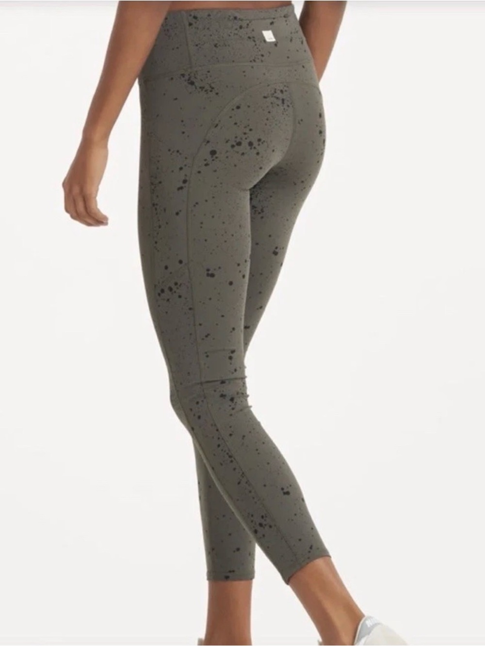 Vuori Women's Stride Leggings Sz M Oregano Splatter